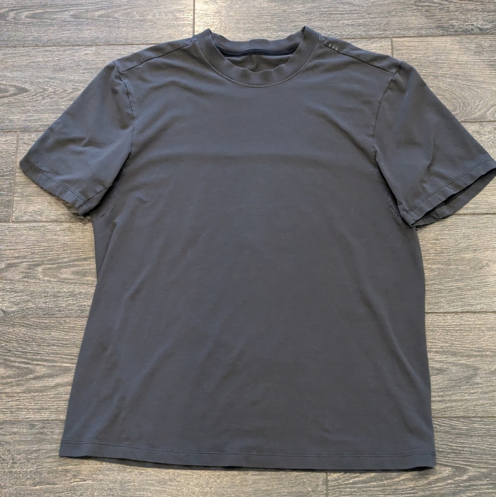 Lululemon 5 Year Basic Tee Gray Size Large